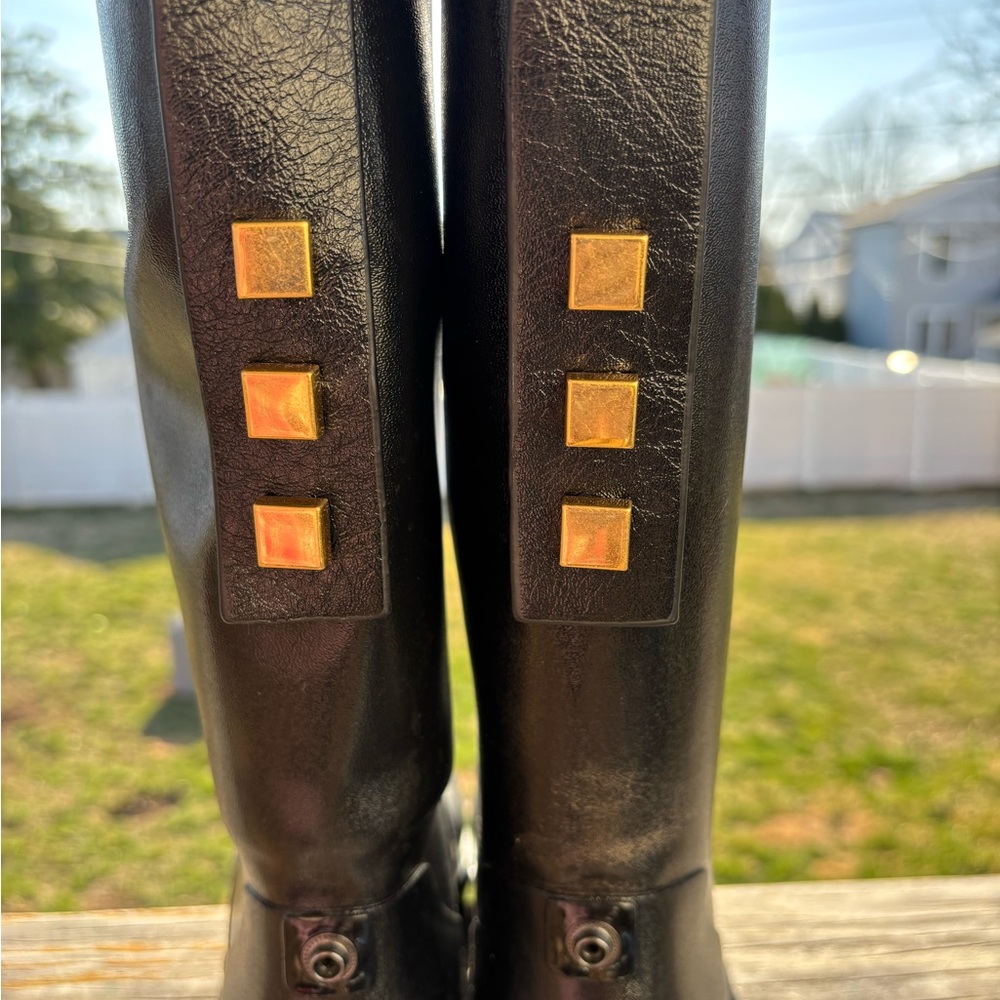 Stuart Weitzman Size 8 Griffin Studded Tall Black Rainboots - Picture 4 of 9